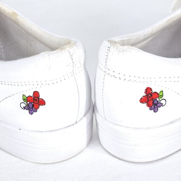 Keds Grasshoppers Red Hat Society Sneakers Women’s 6M Embroidered Cottage Granny - Picture 12 of 14